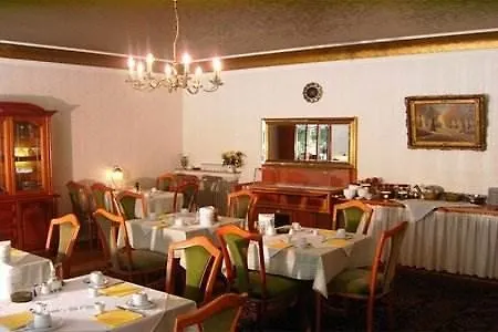 Waldersee 3*